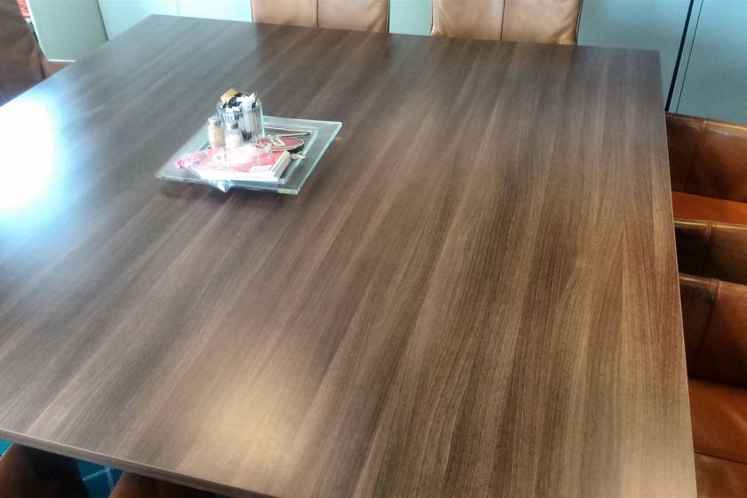 Vergader tafel golfbaan te Numansdorp